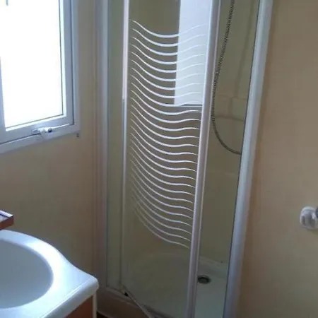 Pres Des Gorges Du Verdon Et Du De Ste Croix 04500 Equipe Confort Calme Lavande Apartamento